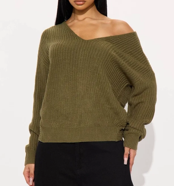 Fashion Nova Women's Falls Favorite Girl Sweater II