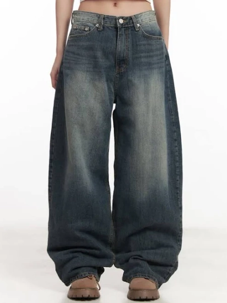 Leilani Washed Baggy Jeans CM531