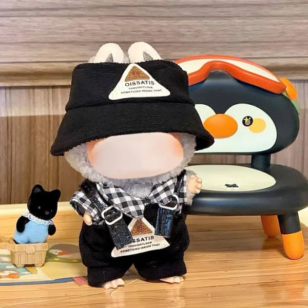The Labubu Rubberized Labubu Sitting Party Kid Clothing Series Features The First and Second Generations of Universal Interchangeable Clothes That Are