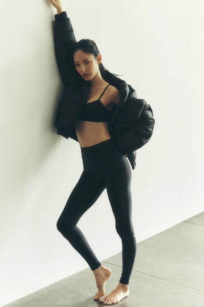 High-Waist Airlift Legging - Black