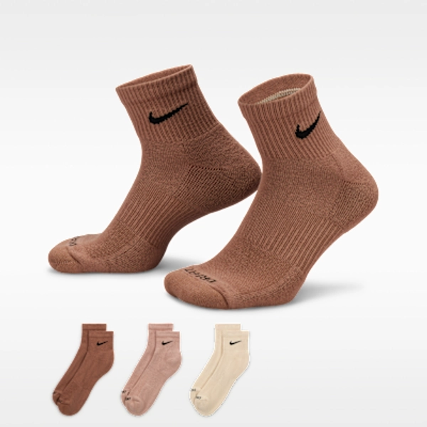 Nike Everyday Plus Cushioned Training Ankle Socks (3 Pairs)