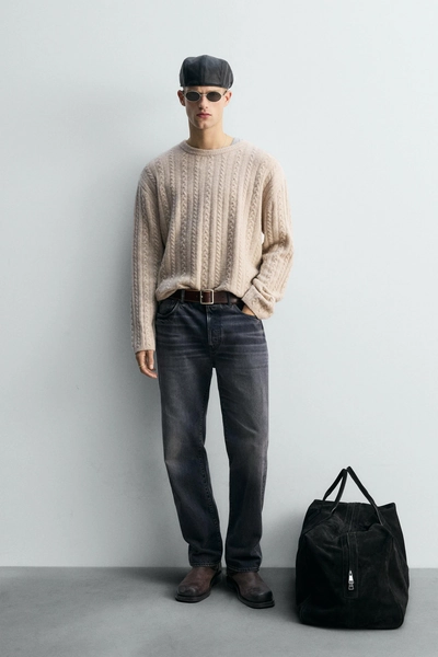 CABLE KNIT TEXTURED SWEATER