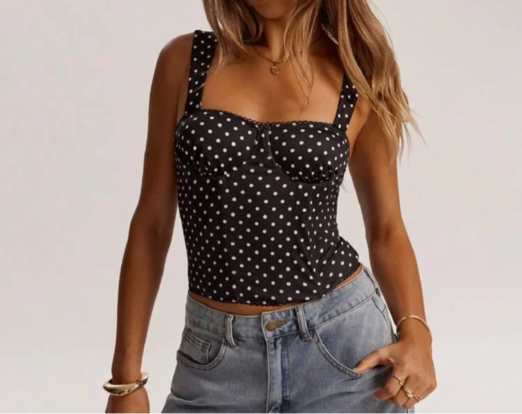 SHEIN BAE Women's Date Night Girlfriend Party Birthday Party Nightclub Holiday Party Elegant Black Polka Dot Top, Girlfriends Party, Date, Daily Street Commuting Corset, Cute Corset, Sexy Tops Club, Corset Tops I discovered amazing products on SHEIN.com, come check them out! http://api-shein.shein.com/h5/sharejump/appjump?link=l6SrMYuPNER_8&localcountry=CA&url_from=GM74621060365