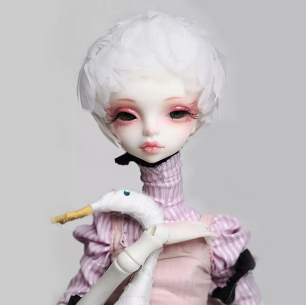 1/4 Swan BJD Doll, Handmade Resin Art Doll, OOAK Resin Ball Jointed doll