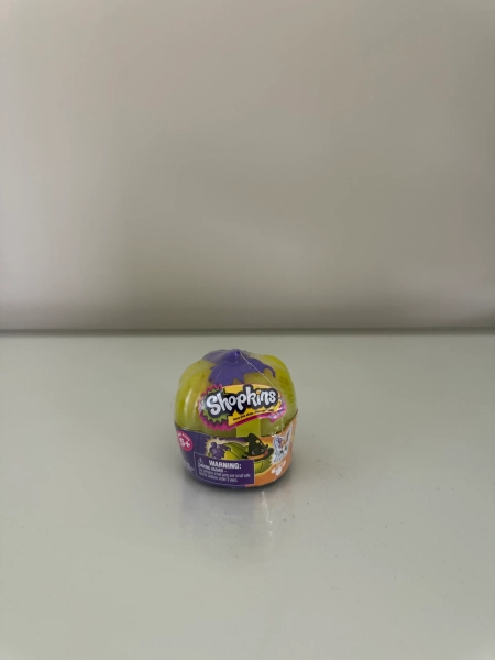 SEALED Shopkins Halloween Glow in the Dark Pumpkin 2 Pack