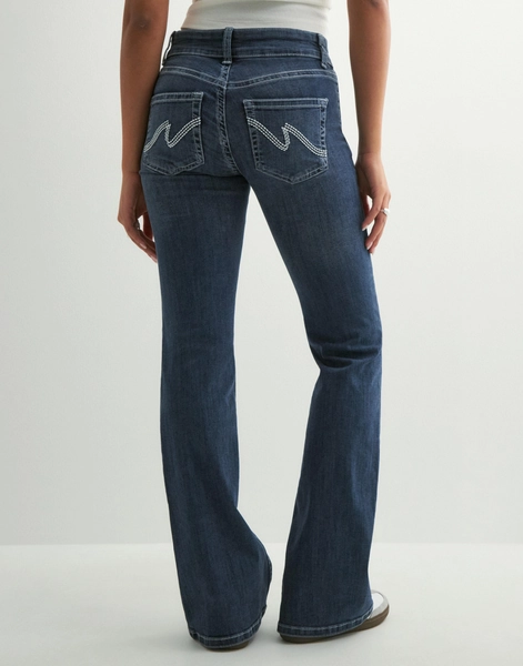 Low Waist Bootcut Stitch Jeans