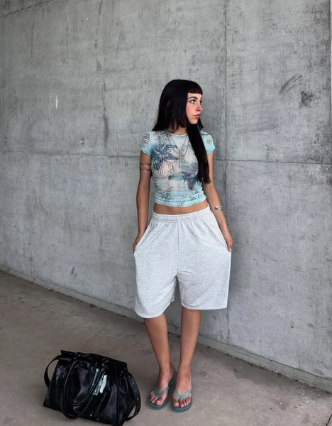 Plush Bermuda shorts with embroidery
