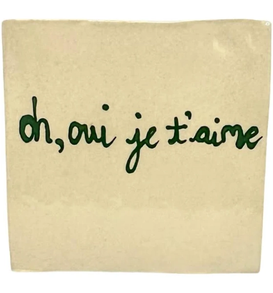 Oui Je T’aime Coaster by L&Clay Ceramics - Handmade Stoneware Clay Coaster with Green Text - 10cm x 10cm