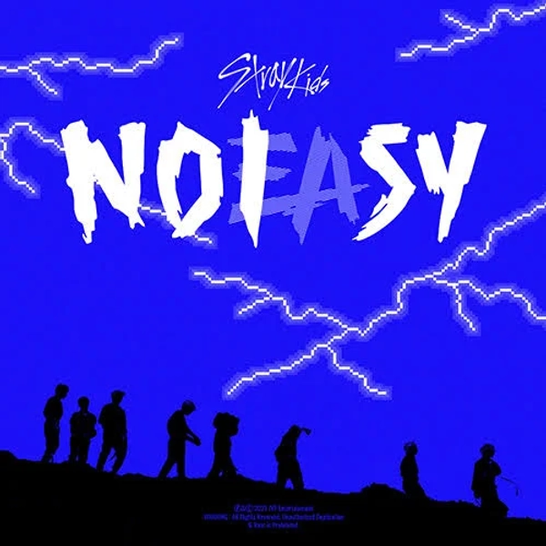 Stray Kids, Noeasy (Standard Edition) (Random Cover) (Incl. 84pg Photobook, 16pg Lyric Book, Sticker, Folded Poster, 2X Photocard + Double-Sided