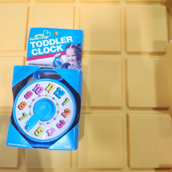 1980s Handi Craft Toddler Clock Toy Clock W/box Ft15