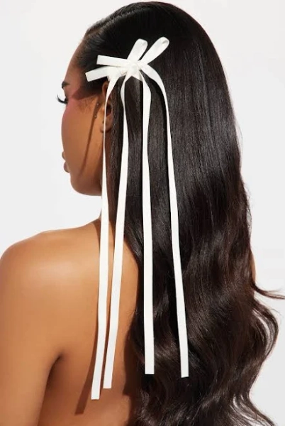 Fashion Nova Women's All Dolled Up Hair Clip Set