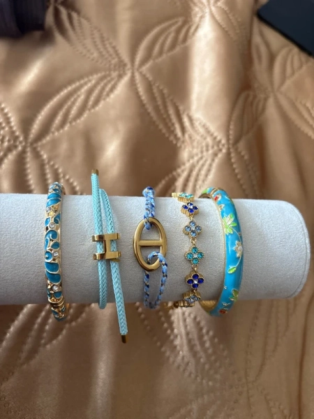 lot de bracelet bleu