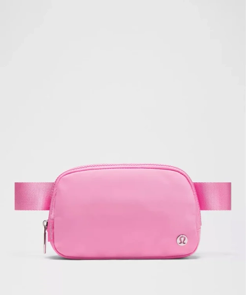 Everywhere Belt Bag with Long Strap 1L - Black/Black - ONE SIZE