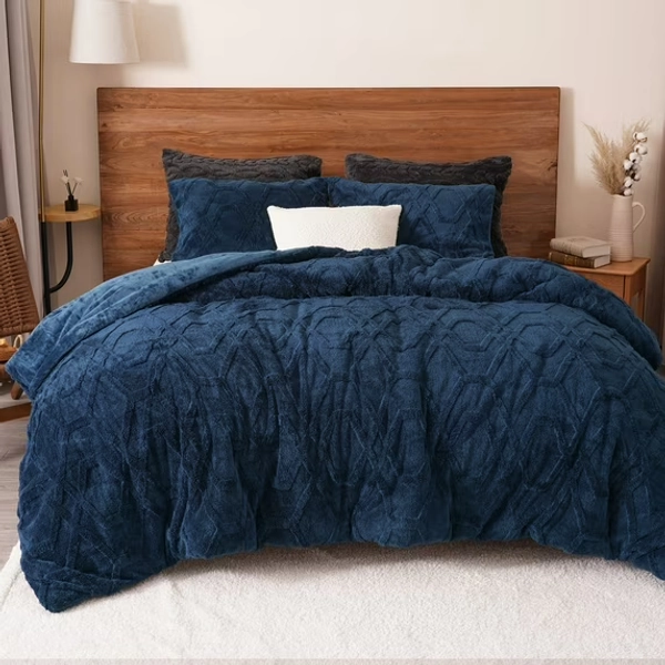 PHF Warm Sherpa Fleece Queen Comforter Set, 3D Tufted Fluffy Navy Blue Bedding for Winter, Soft 3 Pieces Shaggy Bed Set, 1 Comforter (90"x90") and 2 Pillowcases (20"x26")
