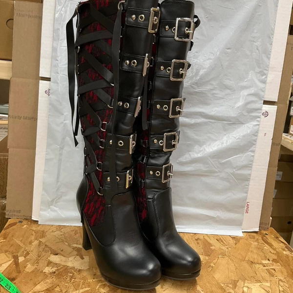 Black and red gothic platform boots #gothfashion...