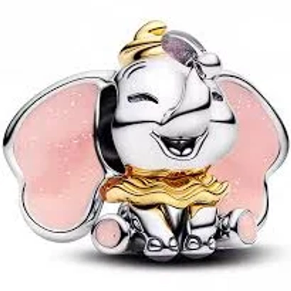 Charm – Dumbo is having fun