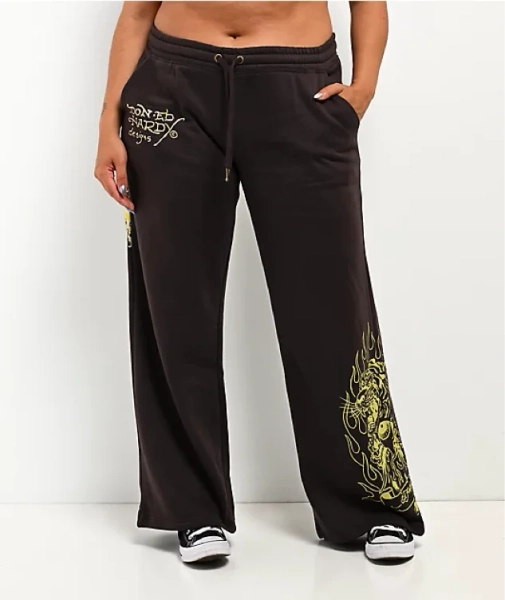 Zumiez - Clothing Stores for Skate shoes, Skateboards, Snowboards, & Streetwear