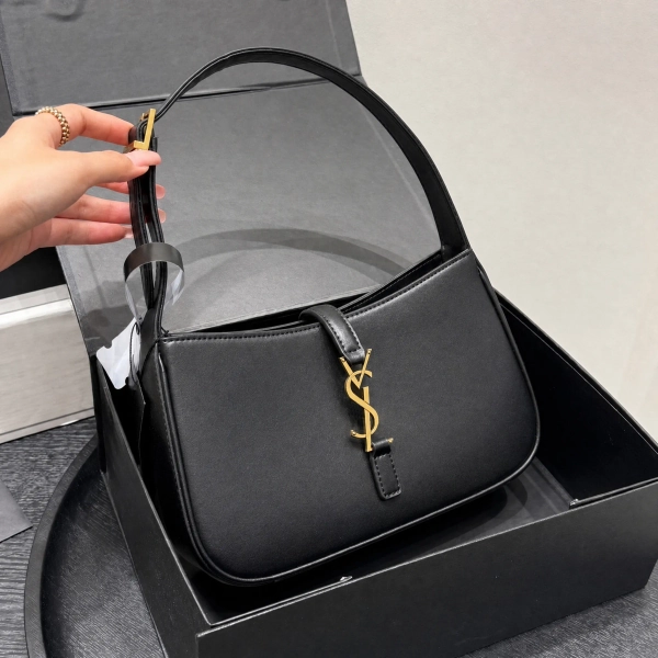 Luxury Designer bag Shoulder bag Hobo bag Le5a7 Hig Quality Handbag Shoulder bag Classic Women Designer Underarm Bag Black Leather Chain bag Brand Purse Wallet bag