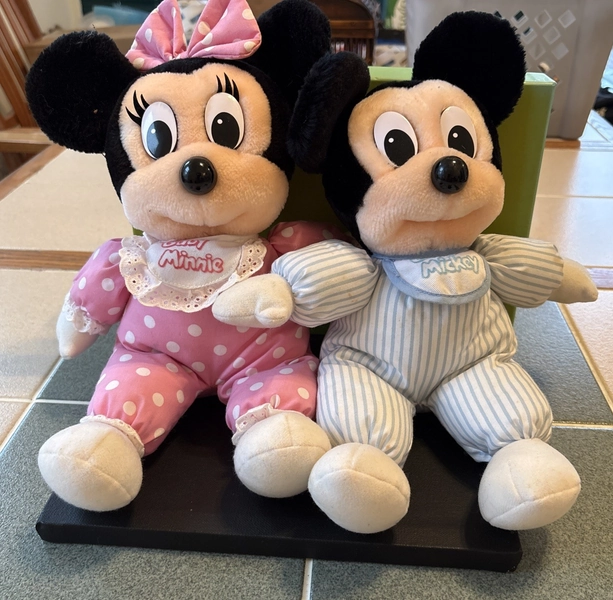 VINTAGE Pair Of 1980s Disney Baby Minnie  &amp; Baby Mickey Mouse plush dolls