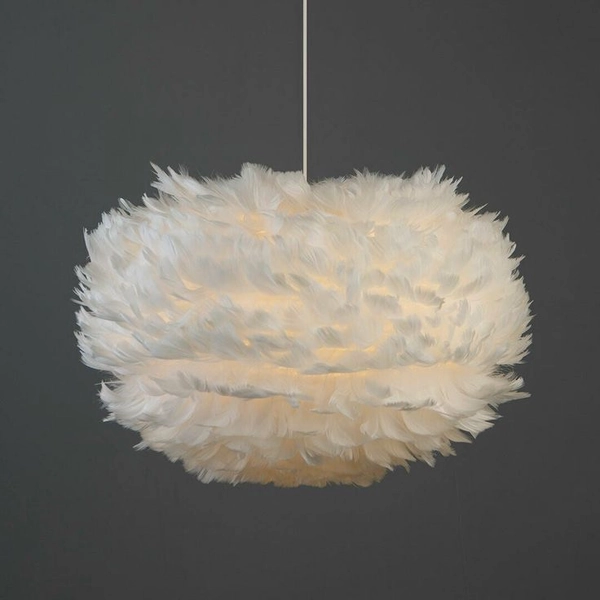 Goose Feather Pendant Lamp - Sustainable & Elegant Lighting. | Lampe suspendue, Lampe à suspension, Plume d oie