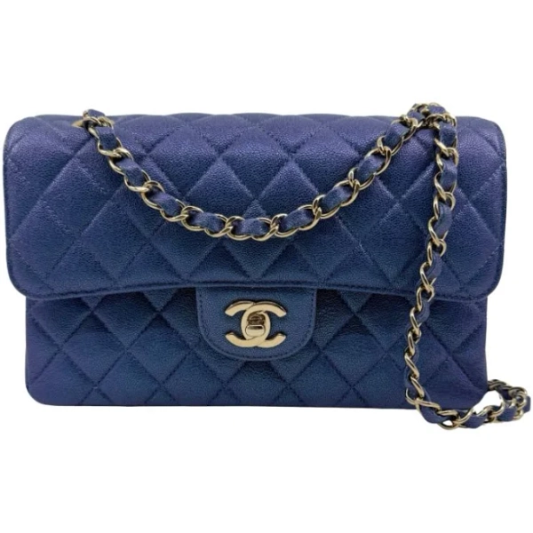 CHANEL Classic Flap Bag