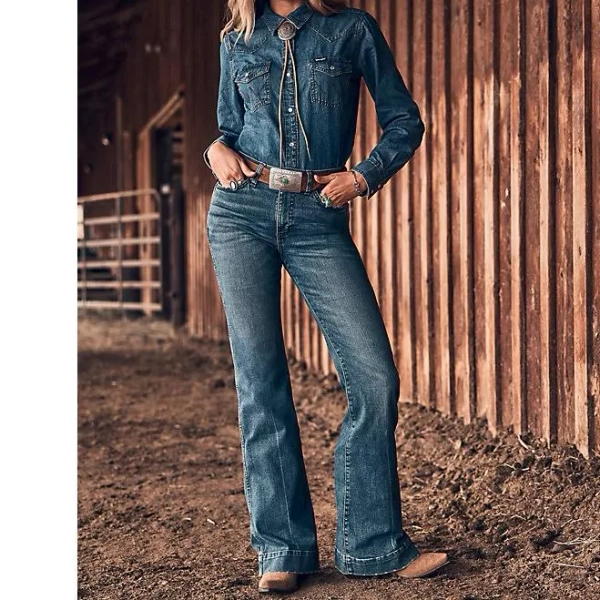 Wrangler Women's Retro High Rise Trouser
