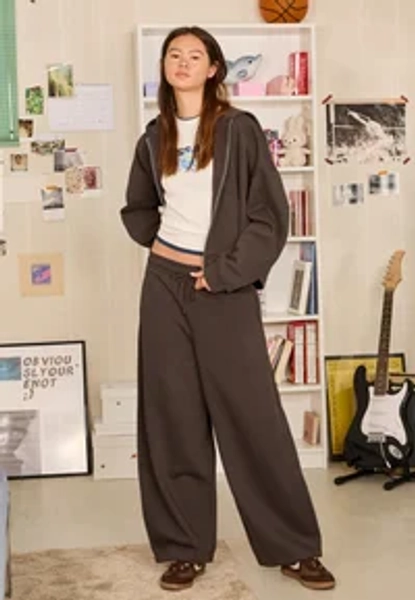 Sweatjacke - brown