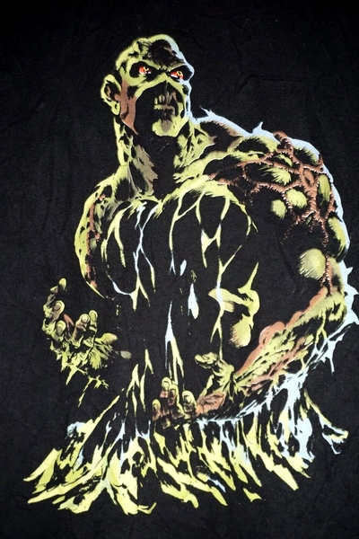 Vintage Swamp Thing DC Comics T Shirt Small Mens Black Comic Book Tee