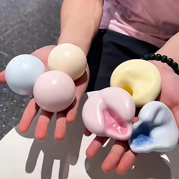 Squishy Fluid Ice Skin Jelly Toy Ball - Soft, Slow-Response Plasticity - Perfect for Christmas Gifts And Party Favors