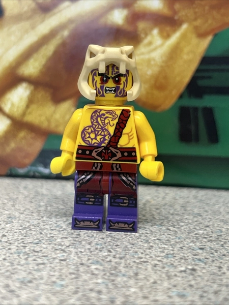 LEGO Chope Minifigure Ninjago Tournament of Elements, Anacondrai Cultist, NJO138