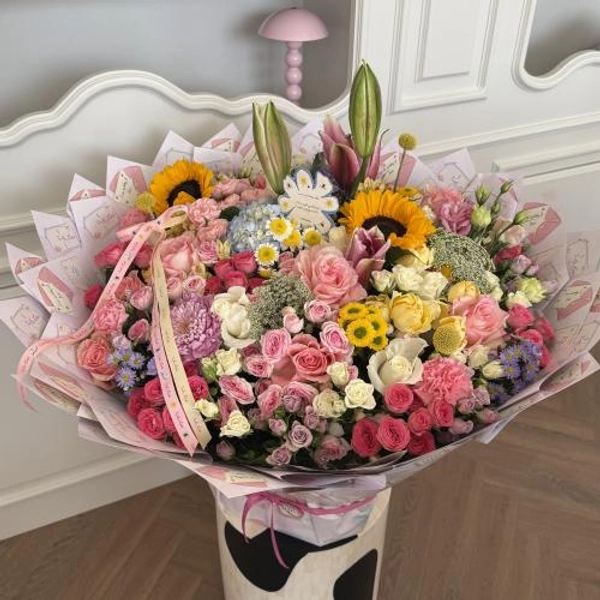 Super Cloudy bouquet | Tuli Lab