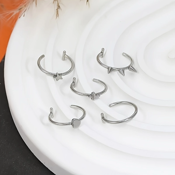5pcs Halloween Stainless Steel Lip Ring Set for Women, Featuring Star, Heart, Devil Horn, Cross, and Pentagram Designs. Trendy No-piercing Design Allows for Easy, Impactful Looks Without Ear Piercings. Wear It Gently and Delicately for Daily