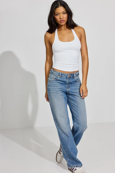 '90s Straight Jeans