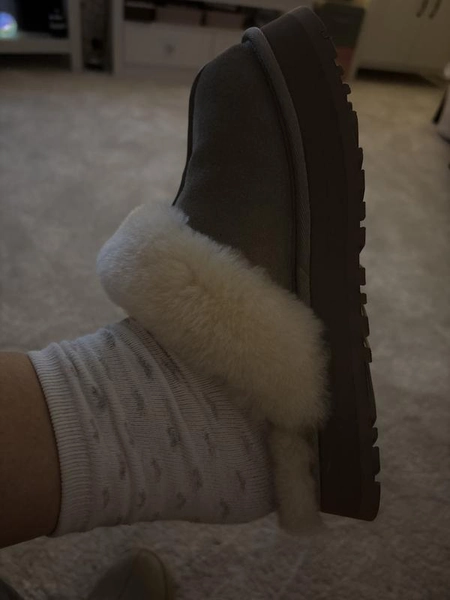 UGG Disquette Slippers Putty