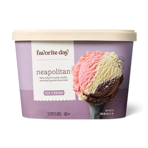 Strawberry Chocolate Vanilla Ice Cream - 48 fl oz - Favorite Day™