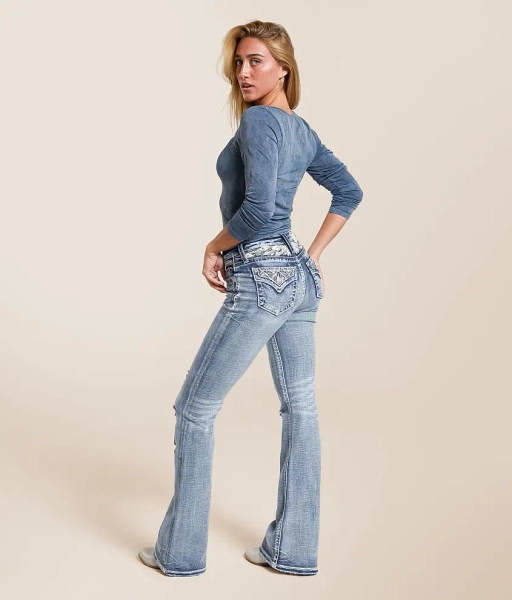 22 M1077 High Rise Flare Stretch Jean
