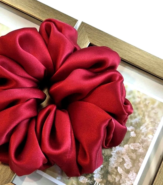 Oversize extra large silk scrunchies, 100% Silk white scrunchies, red scrunchies, black scrunchies, XL hair tie, handmade gift birthday gift