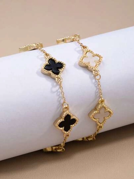 2pcs Fashionable Classic Black & White Clover Design Bracelet Set