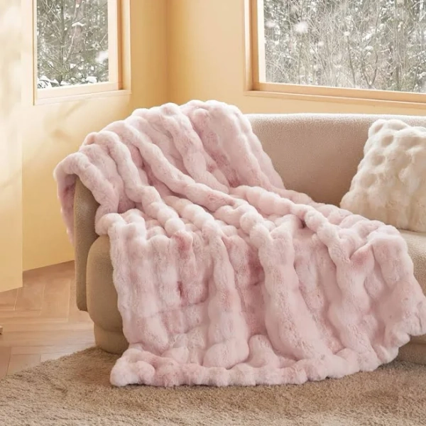 Bubble Faux Fur Throw Blanket