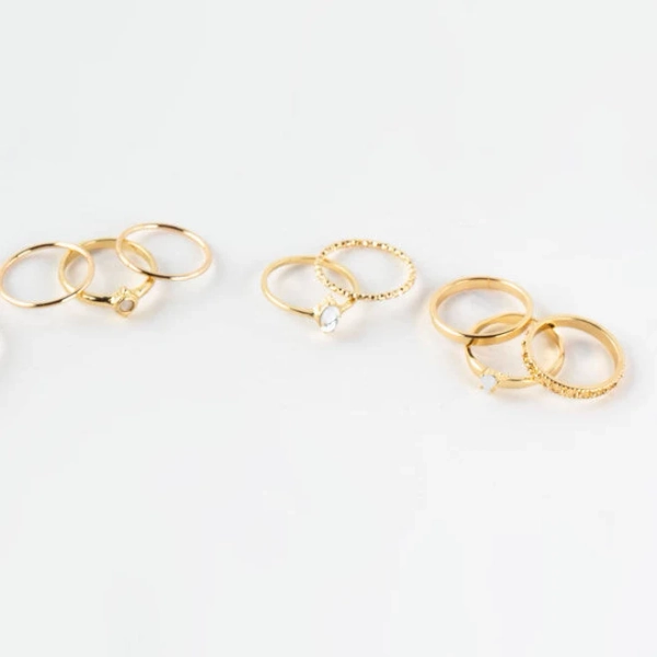 Full Tilt Dainty Ring Set