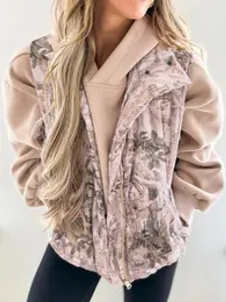 Women's 100% Polyester Camo Leaf Pattern Puffer Vest - Casual Winter Outerwear with Side Pockets for Everyday Layering, Outdoor Wear
