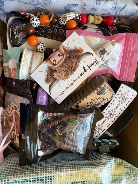 Big western mystery box