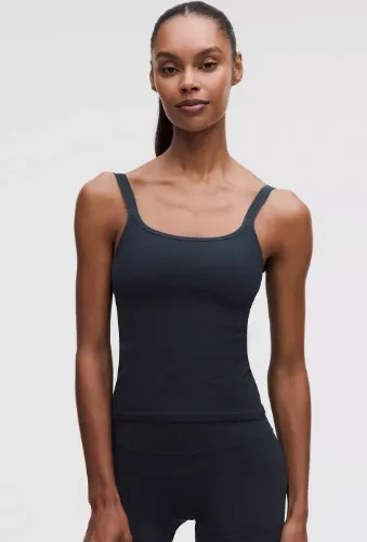 Ebb to Street Scoop-Neck Cropped Tank Top *Light Support, B/C Cup