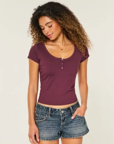 Soft Seamless Fabric Short-Sleeve Snap Henley