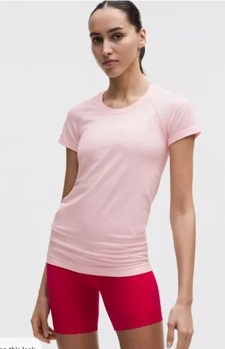 Swiftly Tech Short-Sleeve Shirt 2.0 *Hip Length