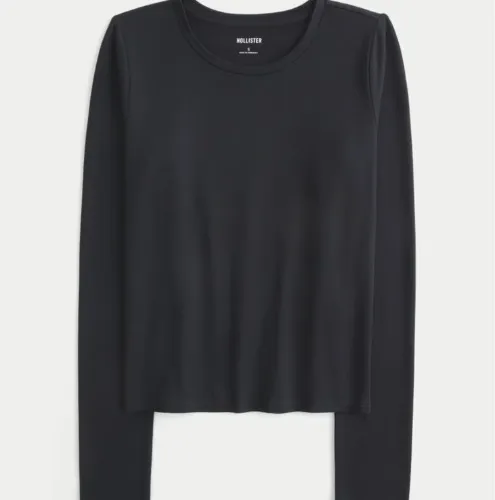 Soft Seamless Fabric Crew Top