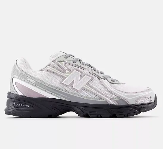 New Balance 740 Sneakers in White/Silver Metallic/Black at Urban Outfitters