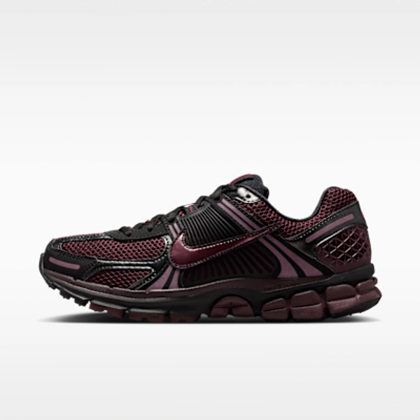 Nike Zoom Vomero 5 Women's Shoes with Reflective Accents