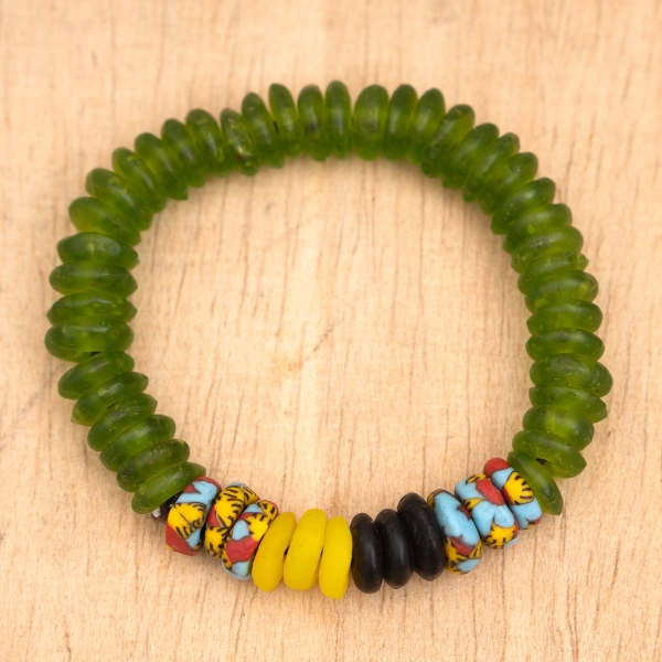 Eco-Friendly Green Glass Beaded Bracelet with Elastic Cord, 'Emerald Sun'