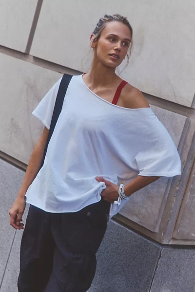 Slam Dunk Tee